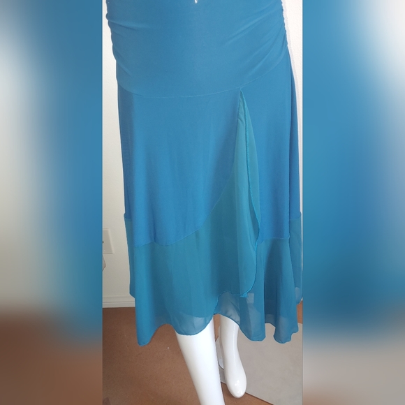 Dress Size M - Picture 6 of 13